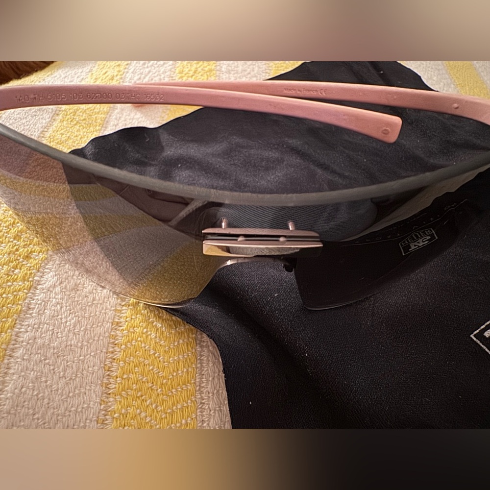 TAG Heuer Reflex Panorama View/ Zenith Pink Armed Sunglasses 🕶️ - Picture 7 of 9
